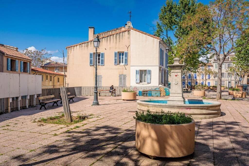 Appartement 5*, Climatise, Avec Terrasse Au Quartier Le Panier Marseilles Buitenkant foto