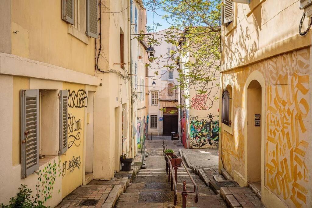 Appartement 5*, Climatise, Avec Terrasse Au Quartier Le Panier Marseilles Buitenkant foto